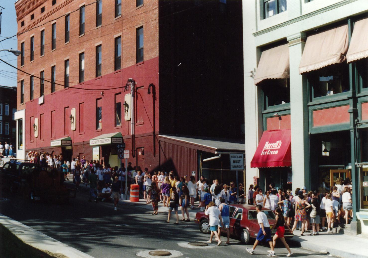 Herrell's Ice Cream & Bakery: Service Image-19 Herrell's Ice Cream & Bakery: Service Image-19